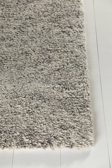 Chandra Izzie IZZ-45300 White and Grey rug, corner detail