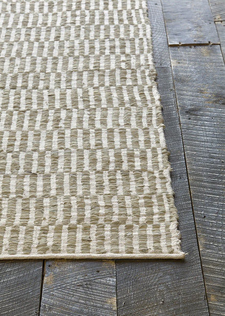 Chandra Jazz JAZ-17001 Grey and Tan rug, corner detail