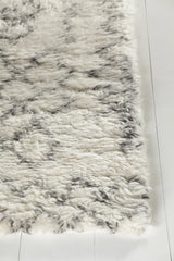 Chandra Jeri JER-44300 White and Grey rug, corner detail