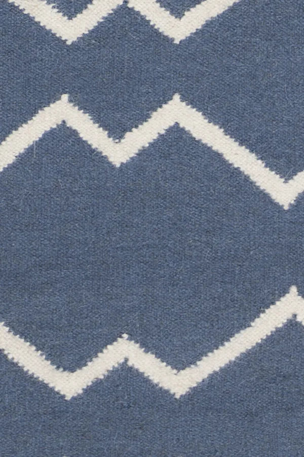 Chandra Lima LIM-25704 Blue and White rug, texture close-up