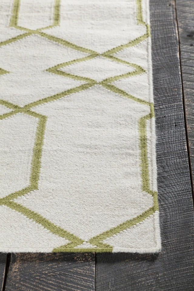 Chandra Lima LIM-25714 White and Green rug, corner detail