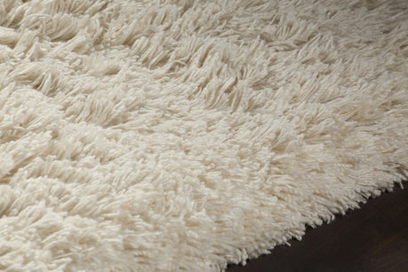 Chandra Noely NOE-43200 Cream rug, side detail view