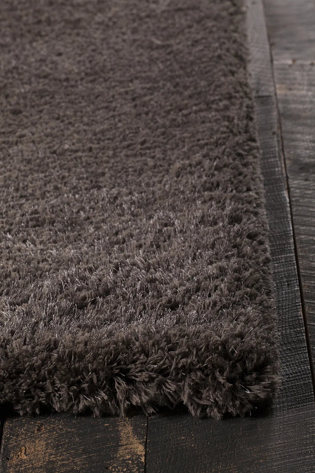 Chandra Osim OSI-35107 Brown rug, corner detail