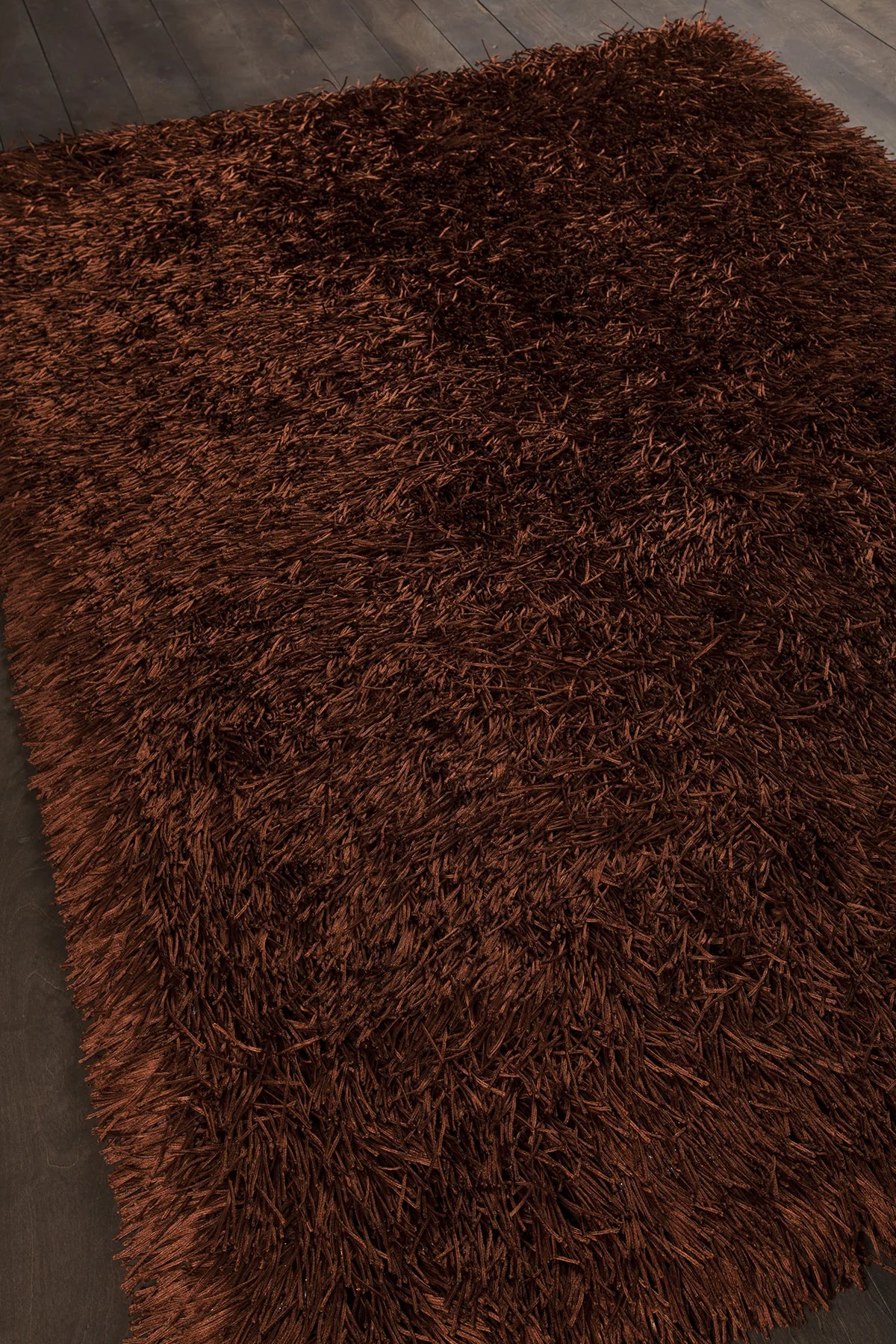 Chandra Poligan POL-30803 Orange rug, angled side view