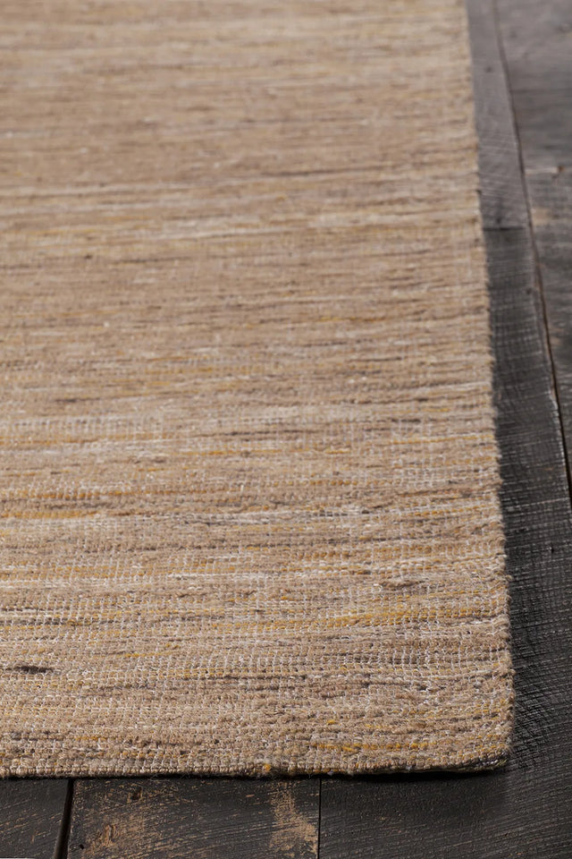 Chandra Pretor PRE-34201 Gold and Natural rug, corner detail