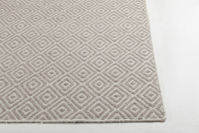 Chandra Raven RAV-47400 Grey rug, corner detail