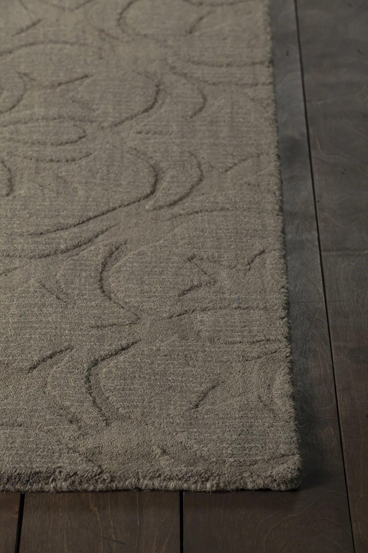 Chandra Rekha REK-29600 Taupe and Brown rug, corner detail