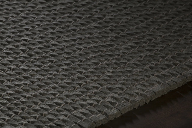 Chandra Renea REN-40103 Grey rug, side detail view