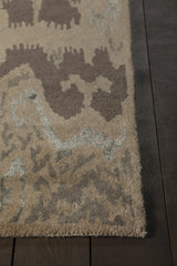 Chandra Rupec RUP-39606 Beige and Grey and Brown rug, corner detail