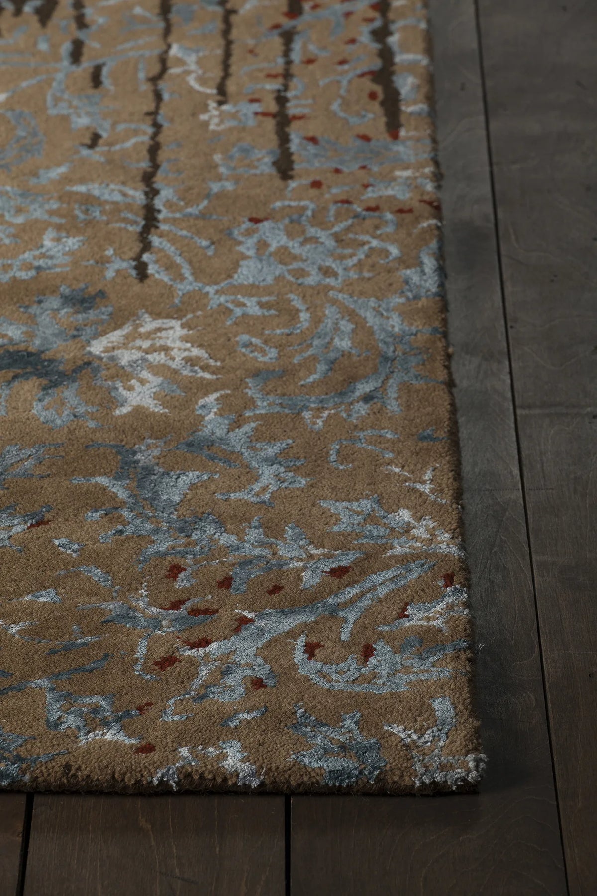 Chandra Rupec RUP-39624 Brown and Blue rug, corner detail
