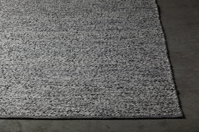 Chandra Rydel RYD-47701 Black and White rug, corner detail