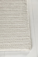 Chandra Saira SAI-44701 White rug, corner detail