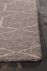 Chandra Slone SLO-32801 Taupe rug, corner detail