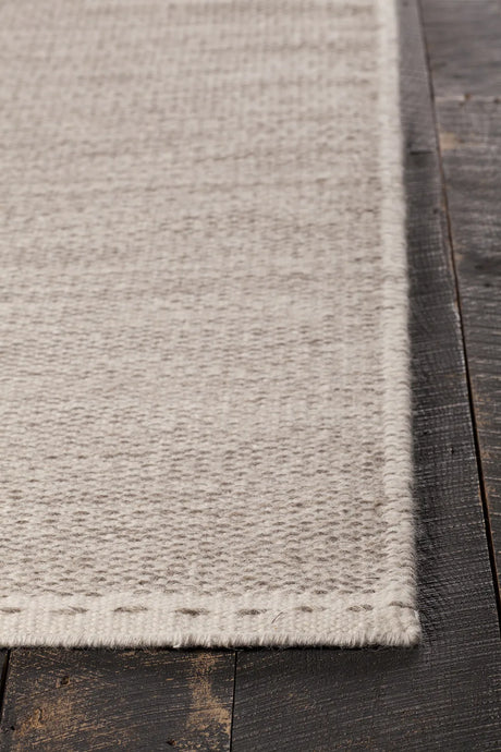 Chandra Sonnet SON-35901 Grey and White rug, corner detail