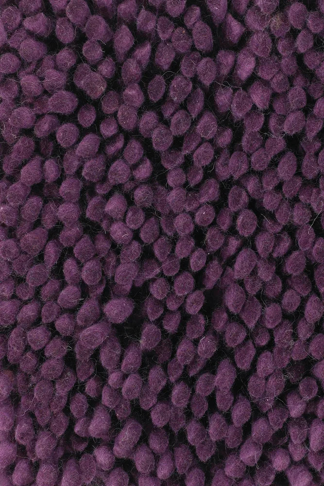 Chandra Strata STR-1126 Purple rug, texture close-up