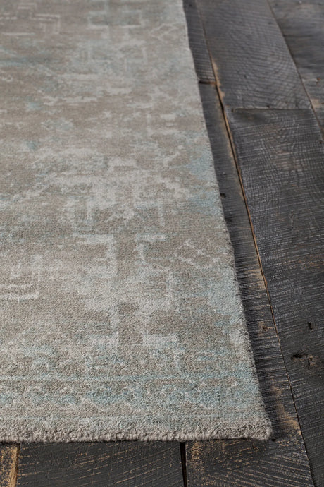Chandra Tayla TAY-42404 Beige and White and Charcoal rug, corner detail