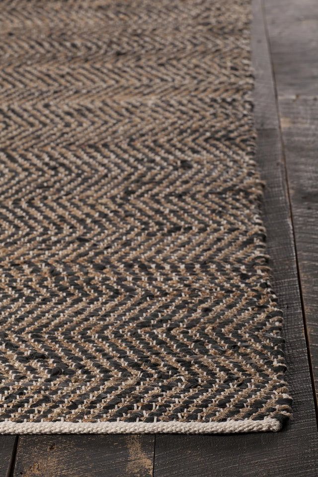 Chandra Tenola TEN-37601 Black rug, corner detail