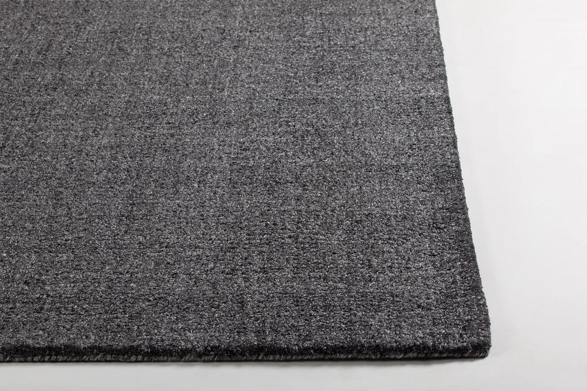 Chandra Uma UMA-48300 Charcoal rug, corner detail
