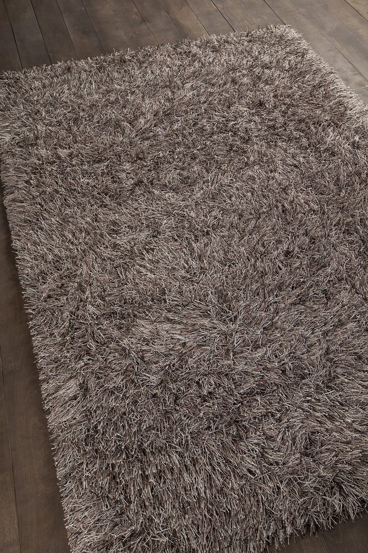 Chandra Vilma VIL-43100 Beige rug, angled side view