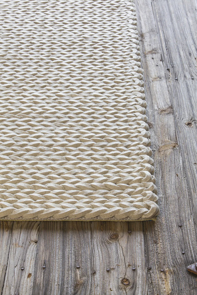 Chandra Zensar ZEN-10000 Ivory rug, corner detail