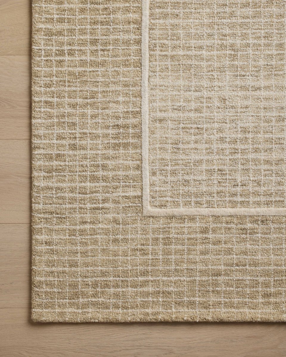 Chris Loves Julia x Loloi Briggs Brg-01 Wheat/Ivory Rug.
