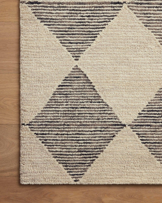 Chris Loves Julia x Loloi Francis Fra-01 Beige/Charcoal Rug.