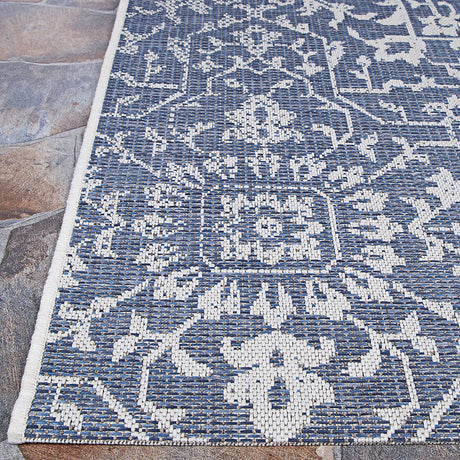 Couristan Monte Carlo Palmette 2329/6427 Navy / Ivory Rugs.