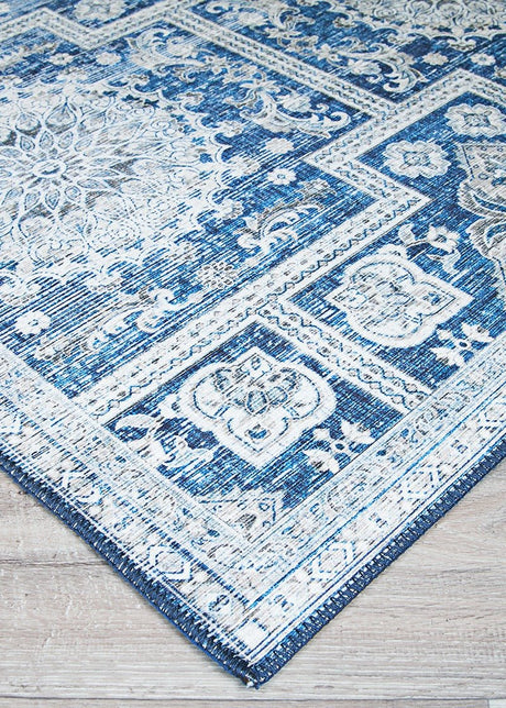 Couristan Pasha Sari 5077/0177 Sapphire Rugs.