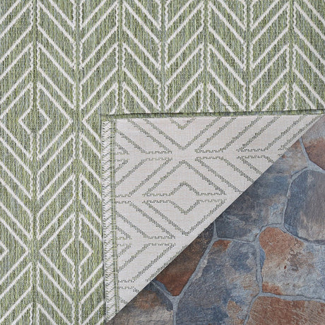 Couristan Recife Cabana Tile 1318/4412 Sage Leaf/Ivory Rug.