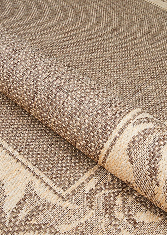 Couristan Recife Island Retreat 1222/0722 Beige / Natural Rugs.