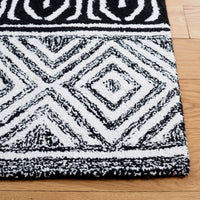 Safavieh Capri Cpr702Z Ivory/Black Area Rug