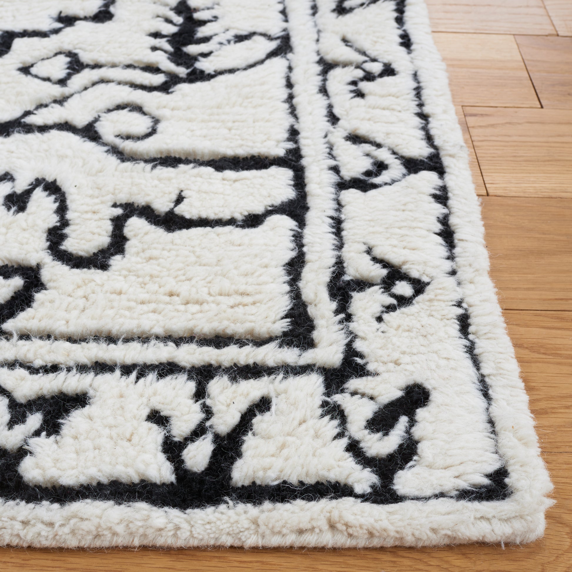 Safavieh Casablanca Csb206A Ivory/Black Area Rug