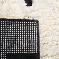 Safavieh Casablanca Csb705Z Black/Ivory Area Rug