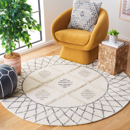 Safavieh Casablanca Csb990A Ivory/Black Area Rug