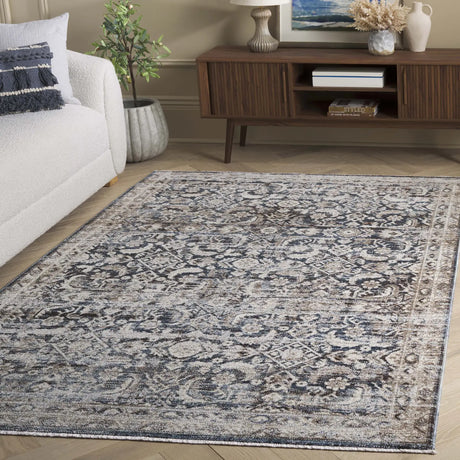 Safavieh Antique Patina 4'-0" x 5'-7" Rug in Blue / Beige