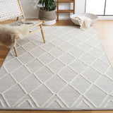 Safavieh Natura 4'-0" x 6'-0" Rug in Grey / Ivory