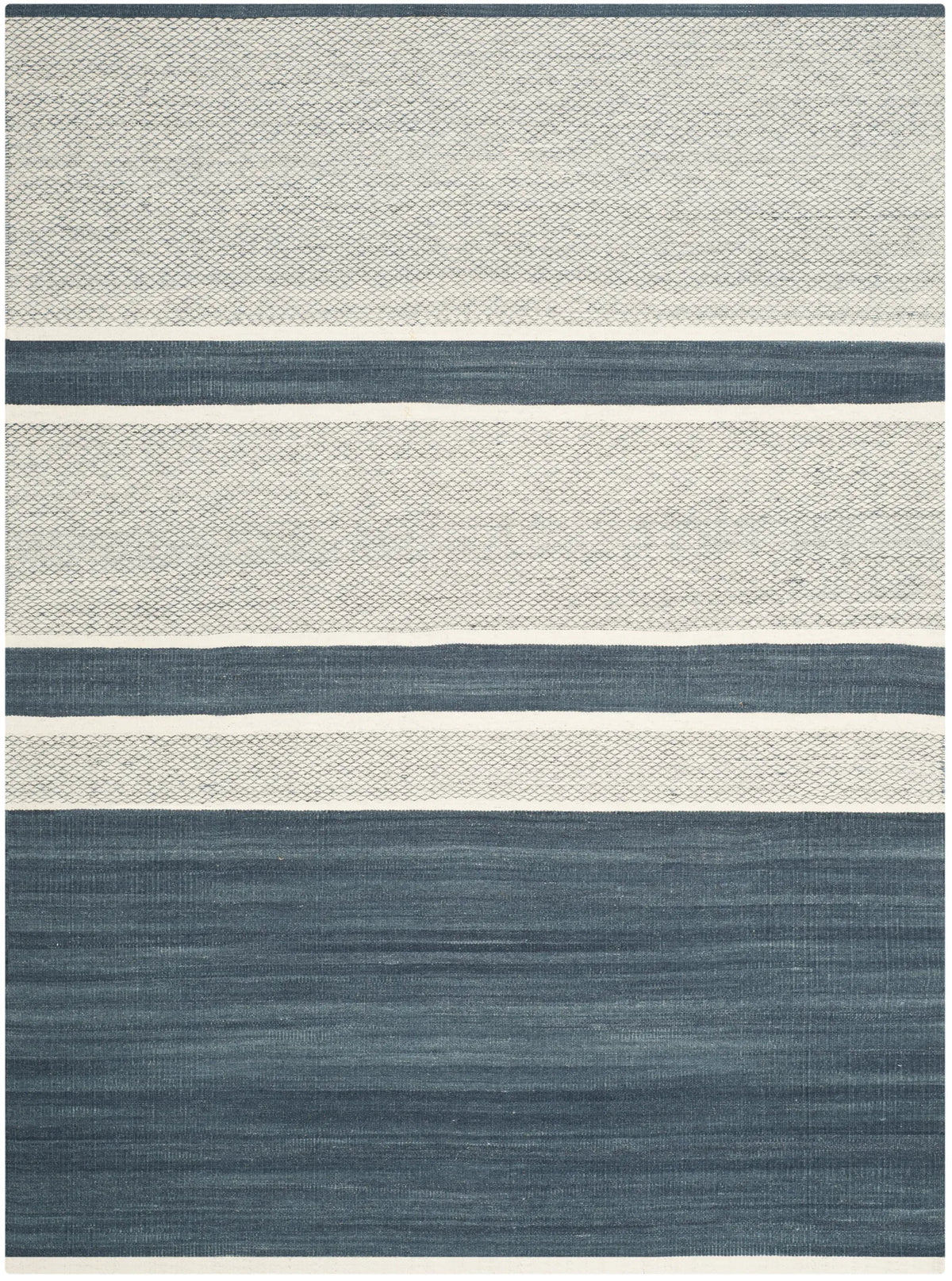 Safavieh Kilim 5'-0" x 8'-0" Rug in Blue / Ivory