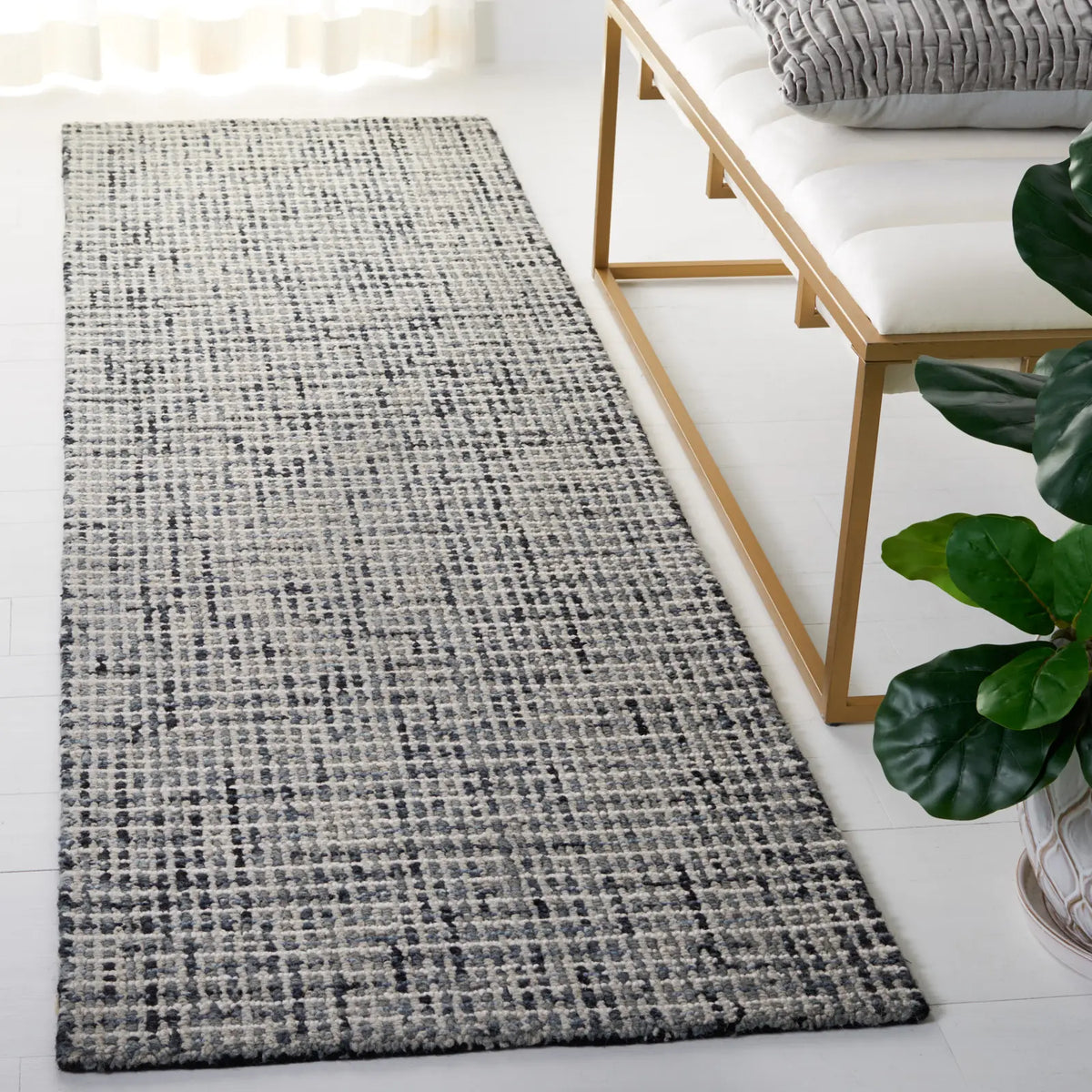 Safavieh Abstract 2'-3" x 10'-0" Rug in Dark Grey / Ivory