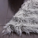 Safavieh Faux Sheep Skin 5'-0" x 8'-0" Rug in Light Grey