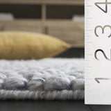 Safavieh Natura 4'-0" x 6'-0" Rug in Light Grey