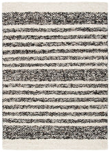 Safavieh Natura 4'-0" x 6'-0" Rug in Black / Ivory