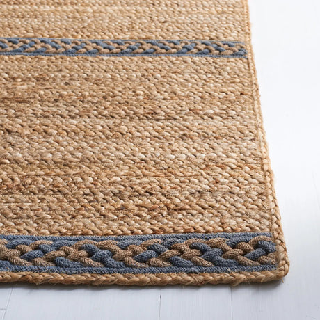 Safavieh Natural Fiber 5'-0" x 8'-0" Rug in Natural / Grey