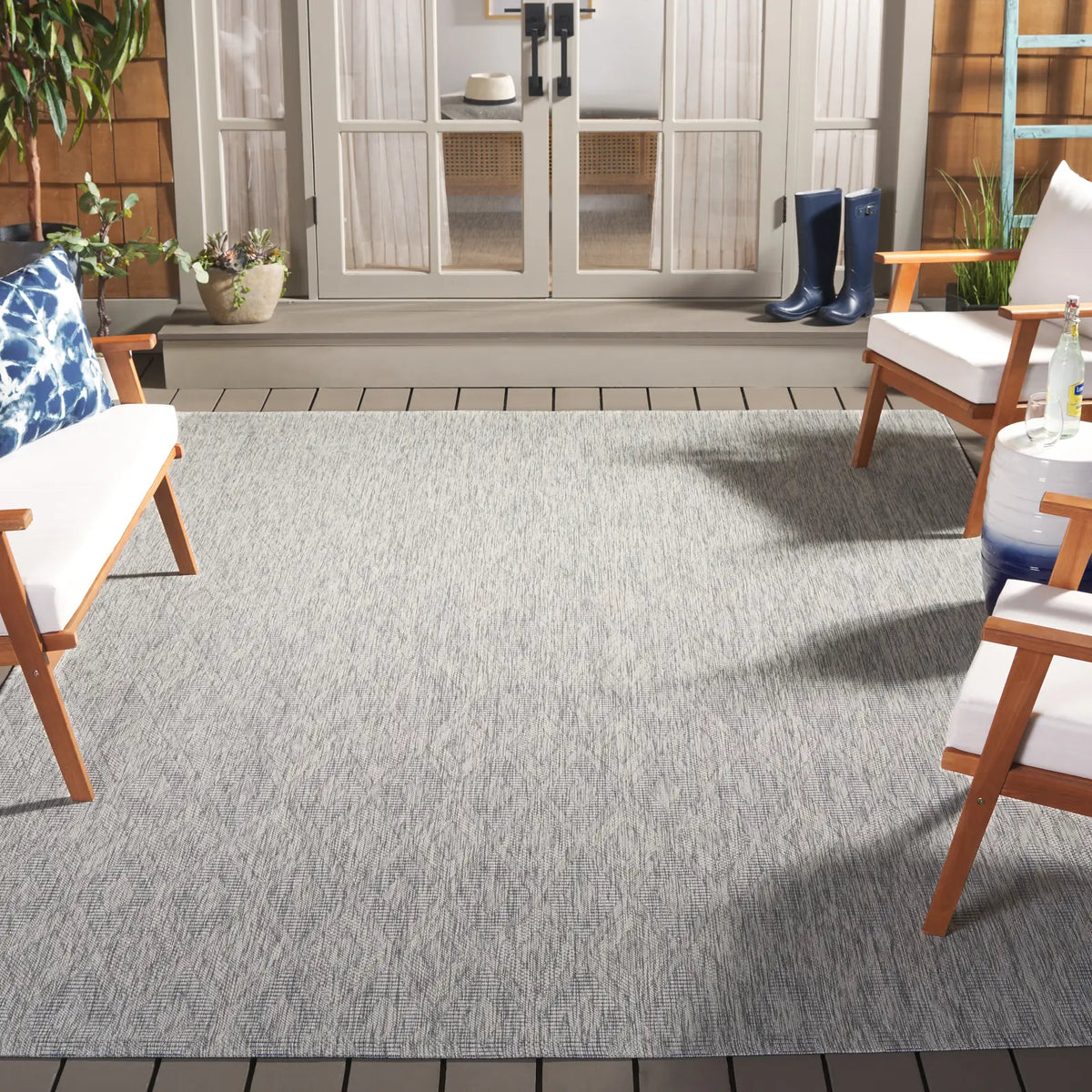 Safavieh Courtyard 10'-0" x 14'-0" Rug in Grey / Grey