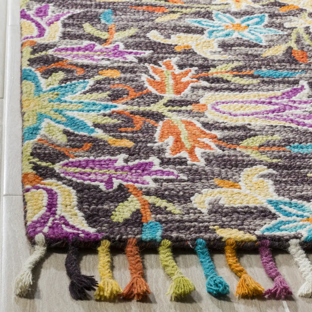 Safavieh Aspen 4'-0" x 6'-0" Rug in Black / Purple