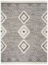 Safavieh Kenya 10'-0" x 14'-0" Rug in Black / Ivory