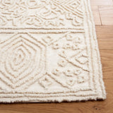 Safavieh Trace 4'-0" x 6'-0" Rug in Ivory