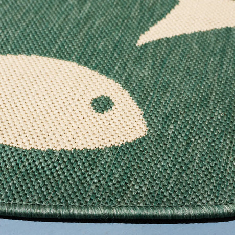 Safavieh Courtyard 5'-3" x 5'-3" Rug in Dark Green / Ivory