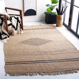 Safavieh Natural Fiber 4'-0" x 6'-0" Rug in Black / Natural