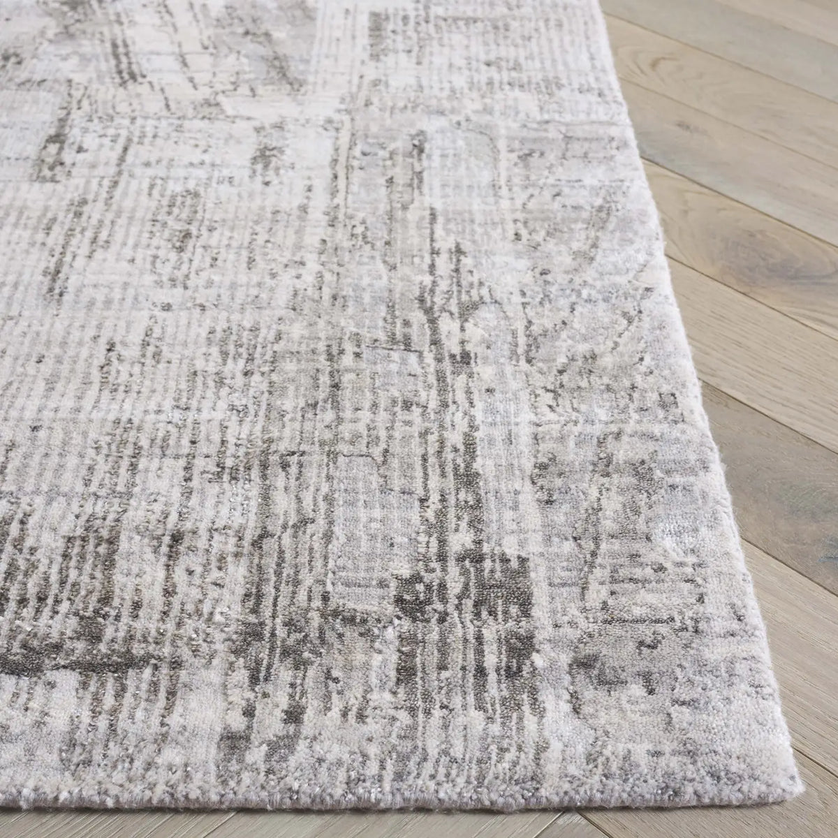 Safavieh Bedford 6'-0" x 9'-0" Rug in Grey / Charcoal