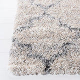 Safavieh Fontana Shag  800 4'-0" x 6'-0" Rug in Grey / Ivory